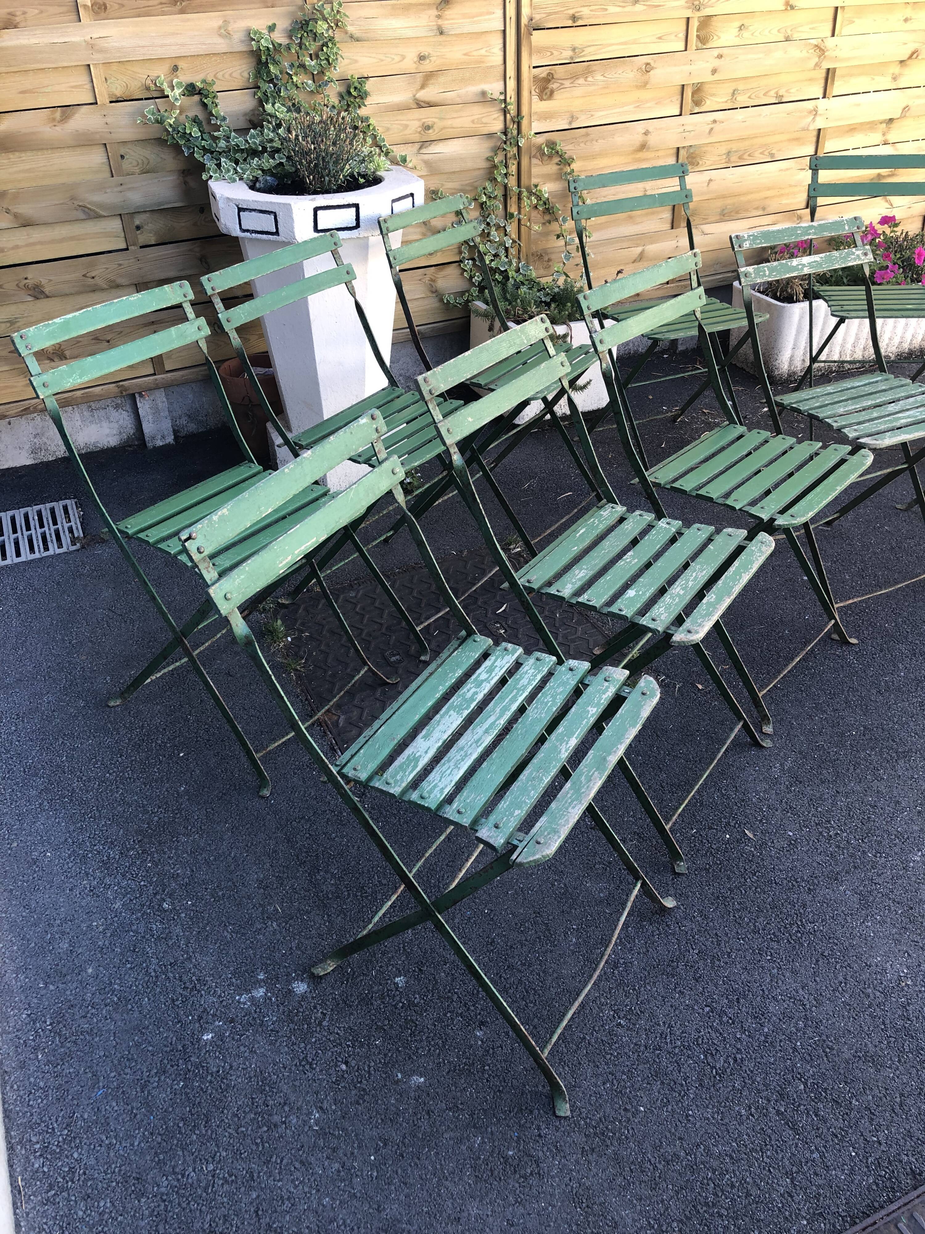 14 folding garden chairs