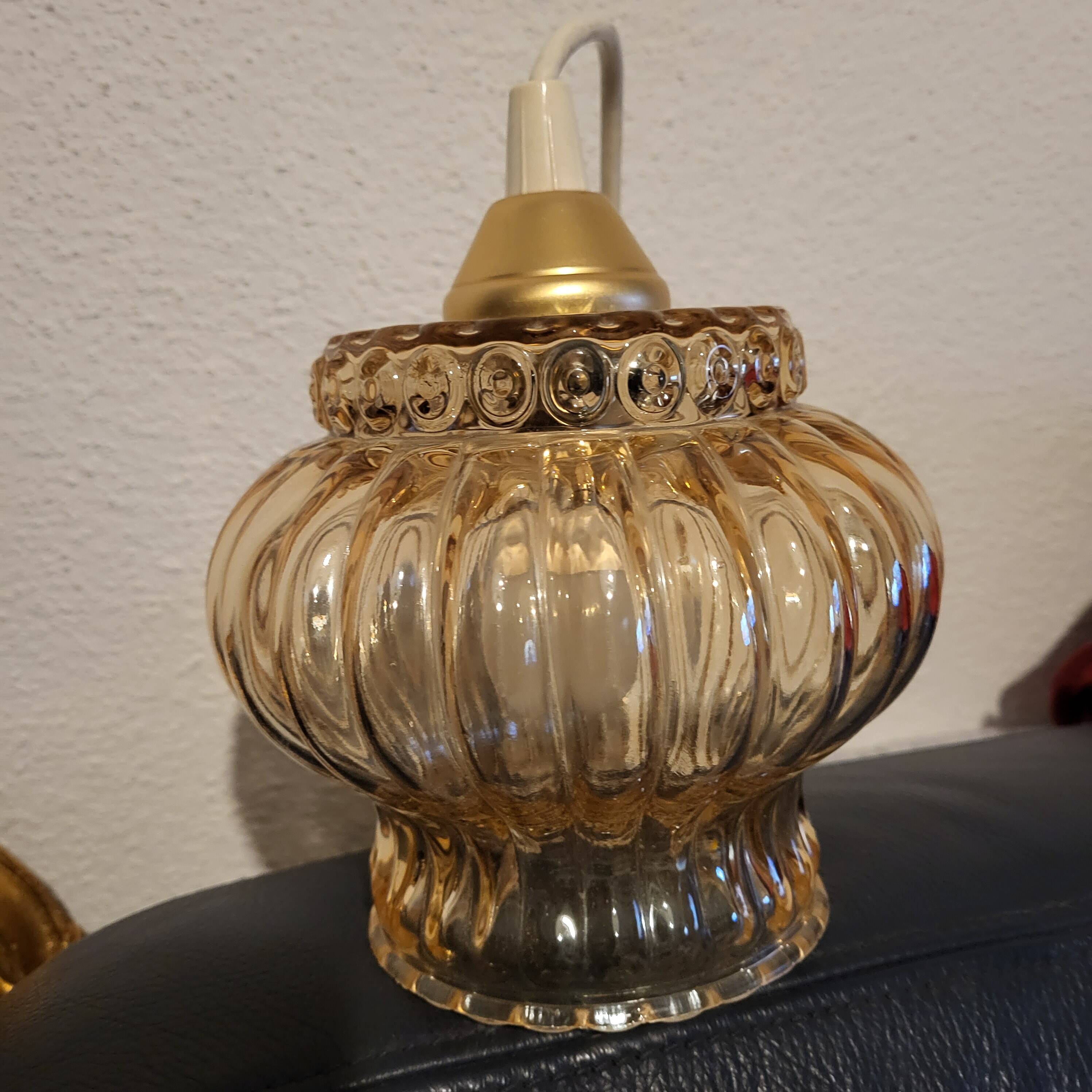 amber space age globe suspension, 1970