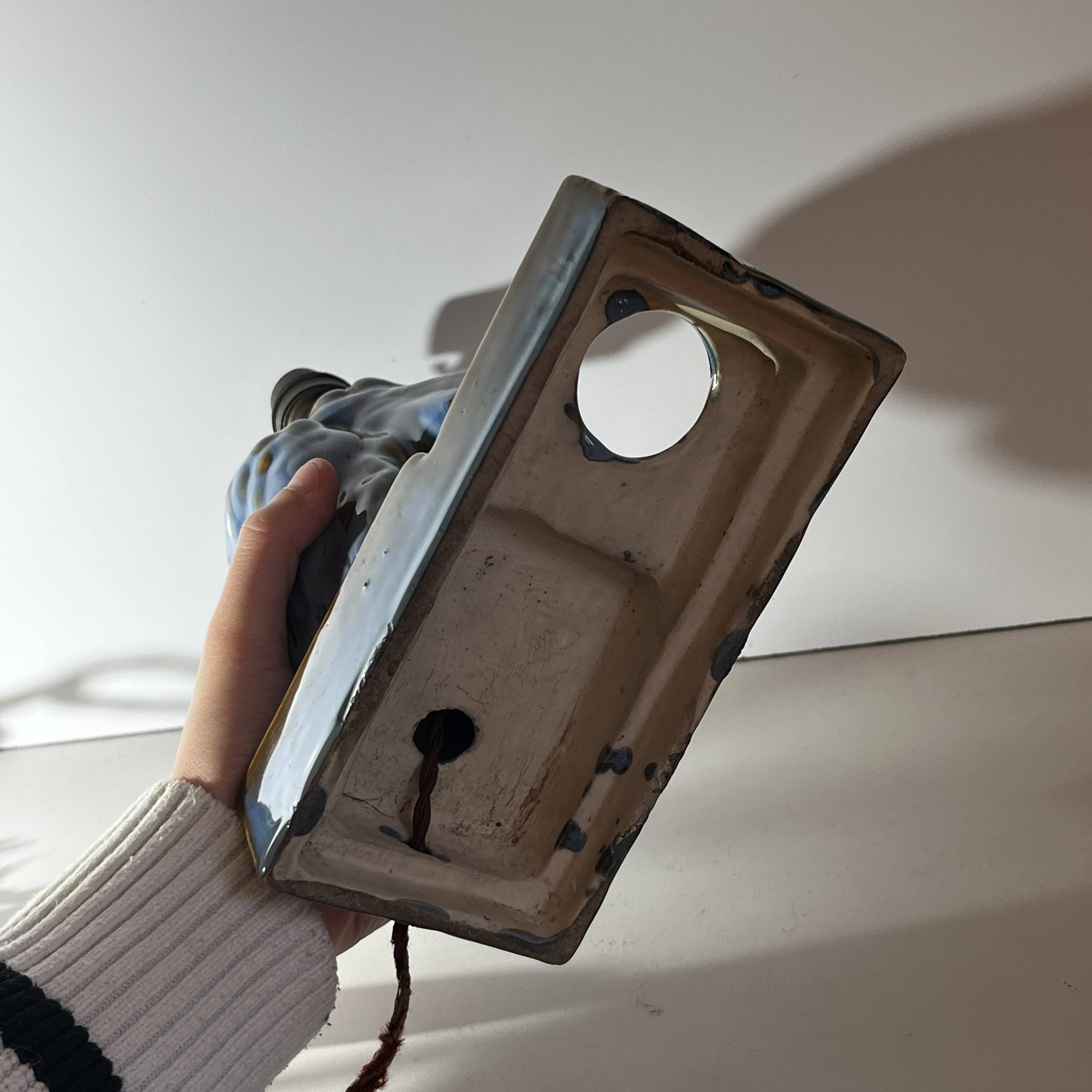 'Pelican' sculpture, Art Deco lamp base / inkwell in fine glazed stoneware