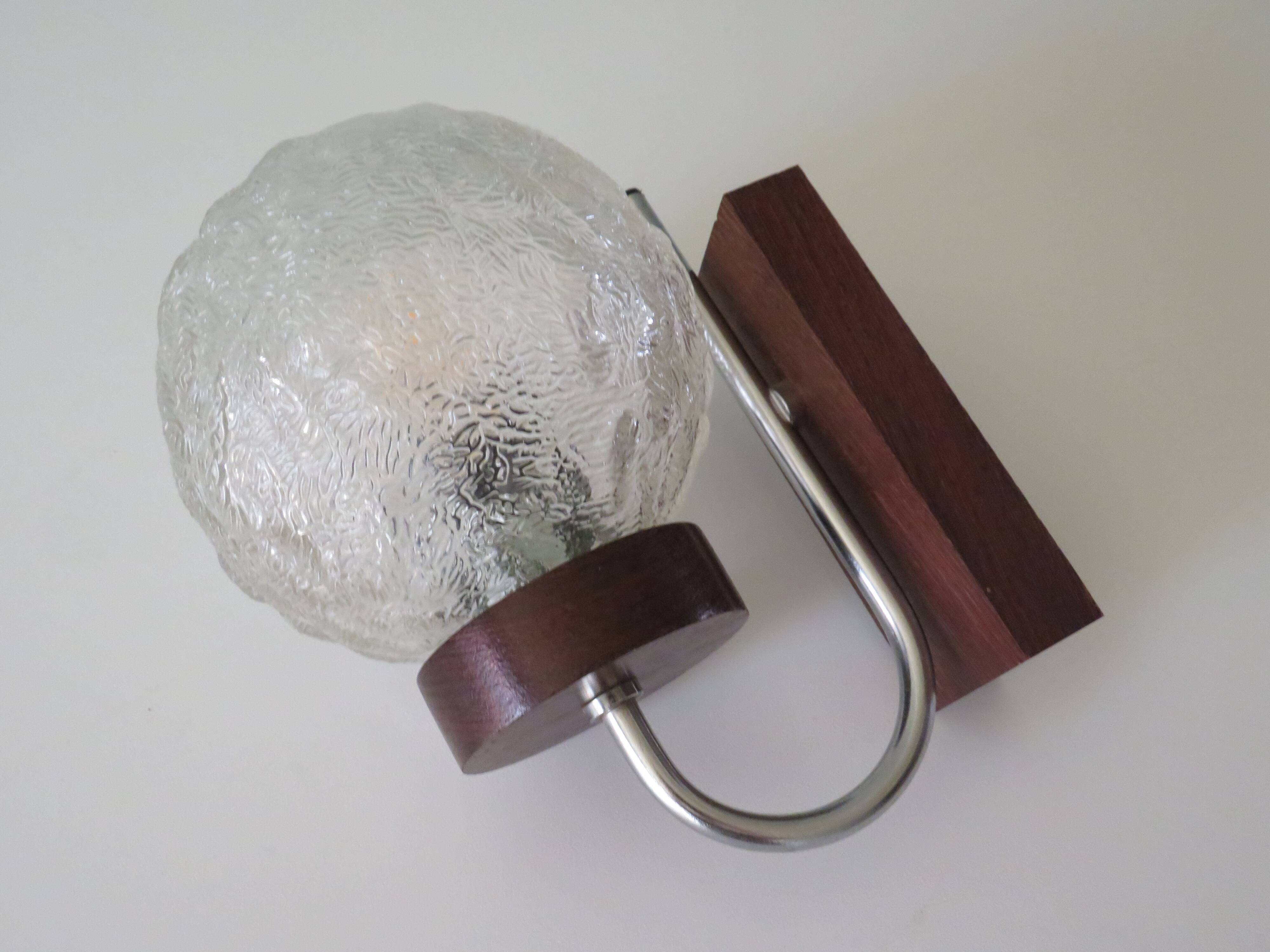 Mid-century wall lamp, teak and glass, Belgium 1960-1970