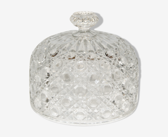 Old cheese or dessert bell in chiseled crystal, molded soufflé