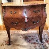 LOUIS XV style chest of drawers
