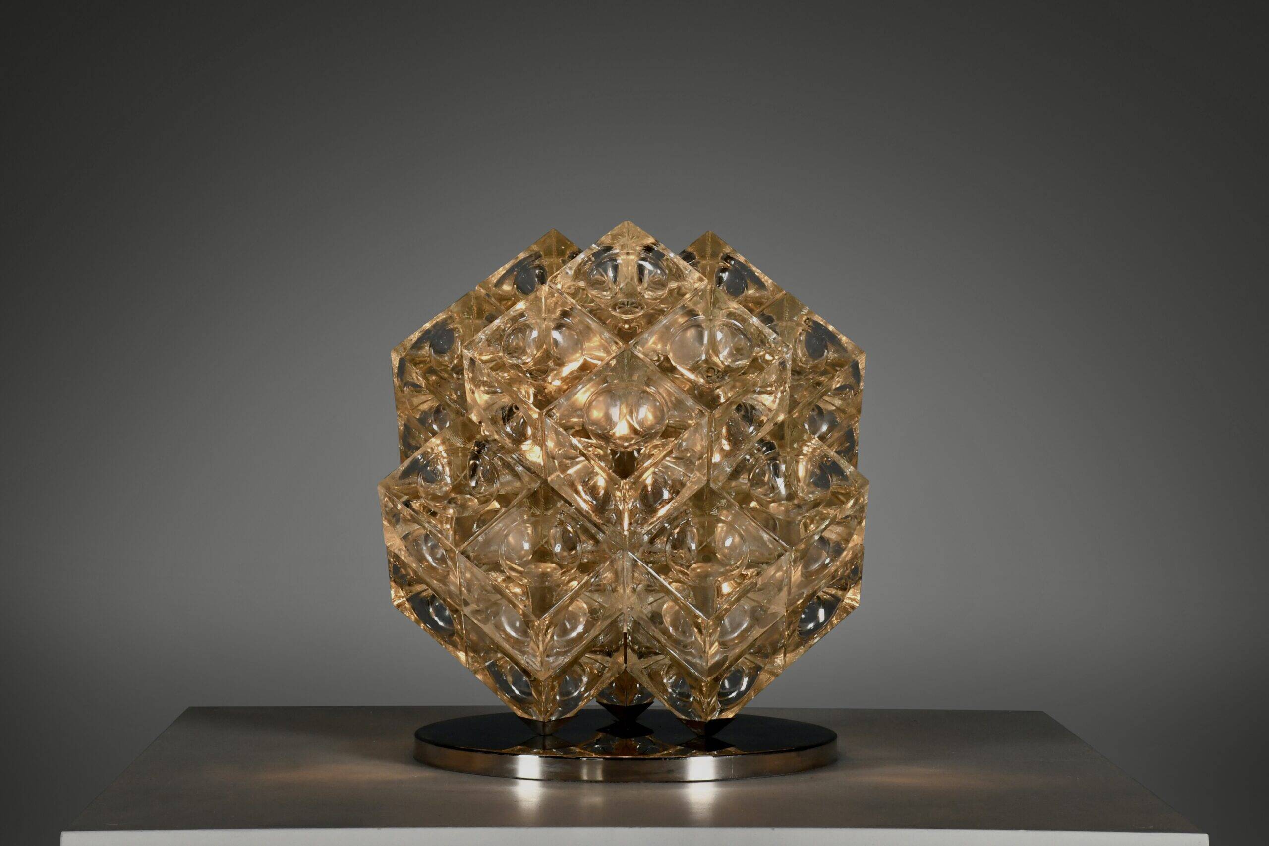 Albano Poli 'Eclisse' table lamp by Poliarte