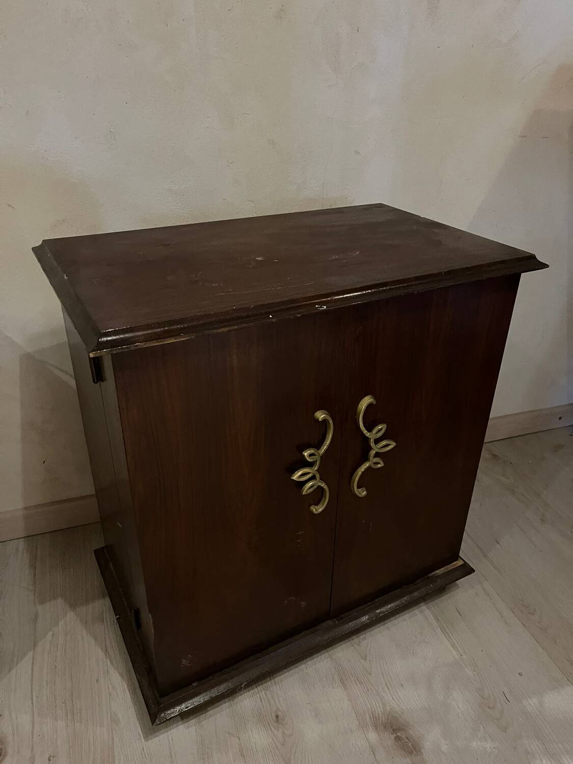 Small vintage piece of furniture or mini bar 1960/70