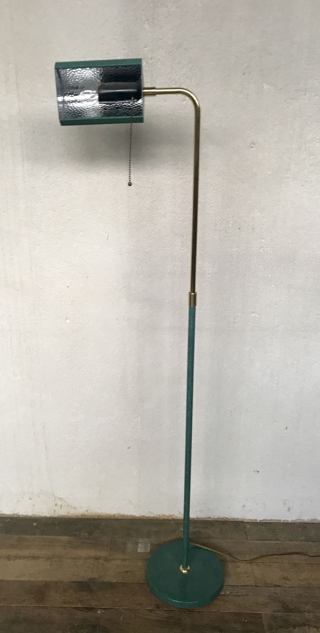 Floor lamp in brass and metal (Deknudt) vintage