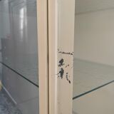 Former medical office showcase, circa 1950