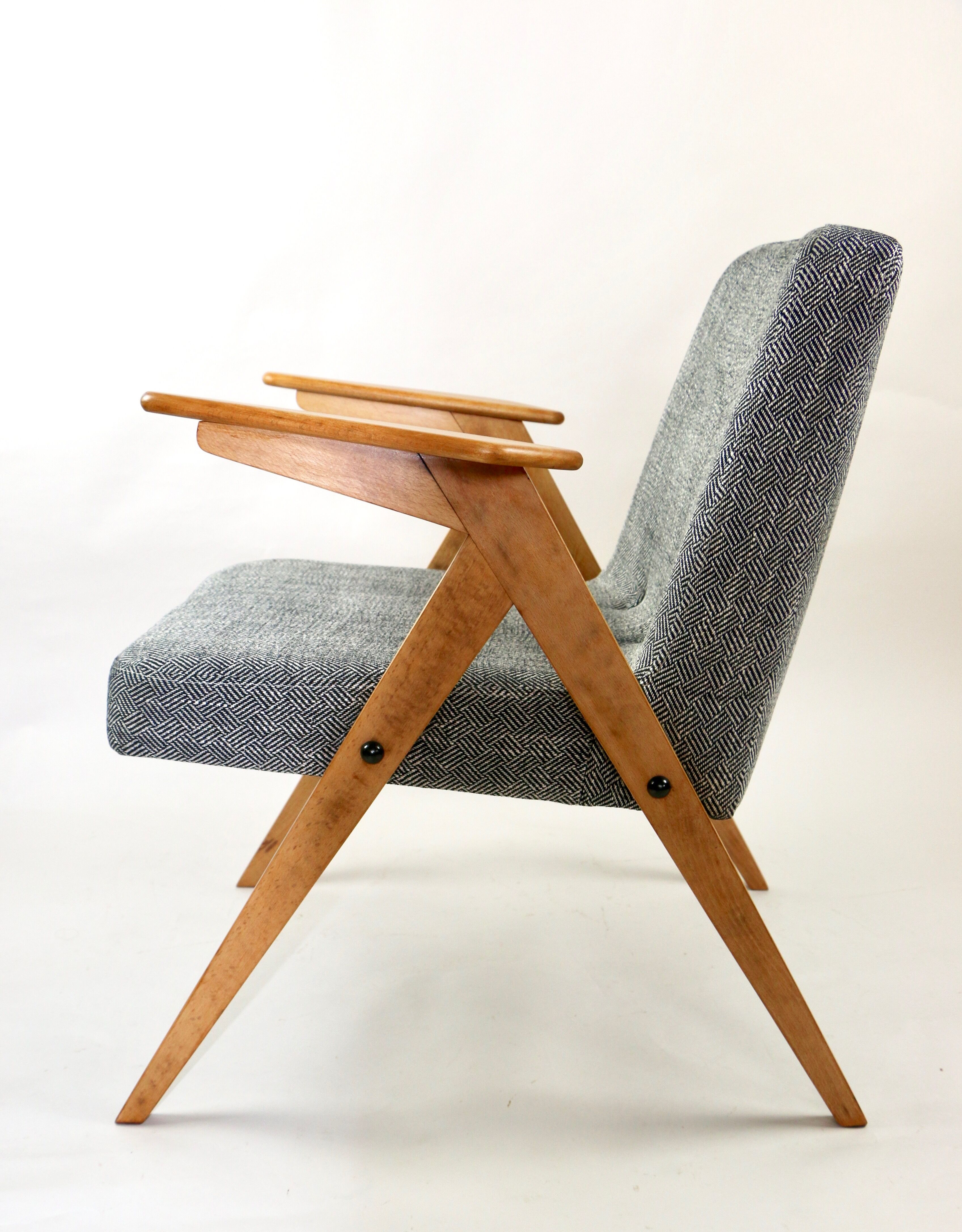 Fauteuil lapin de Jozef Chierowski 1970