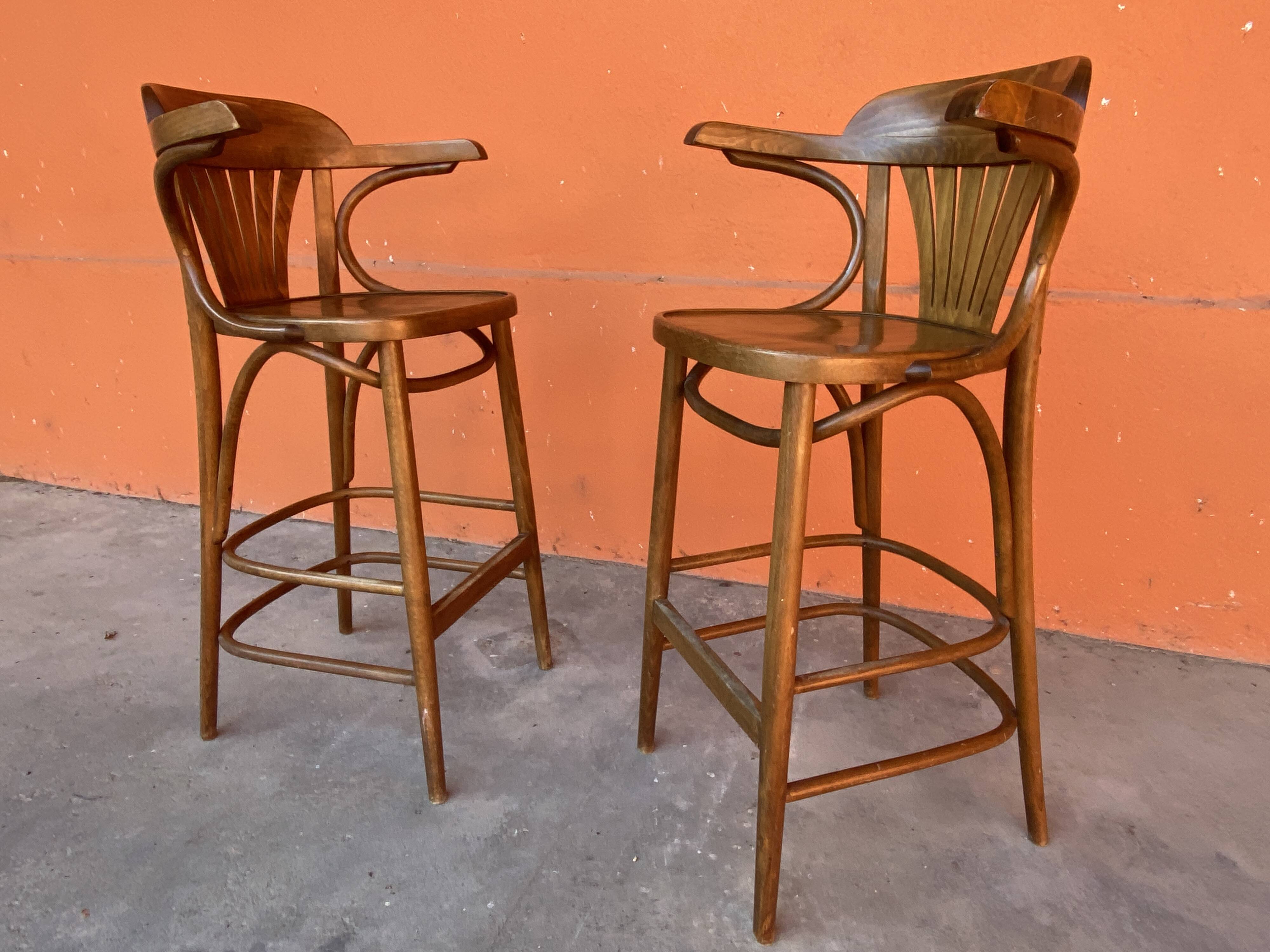 Set of 2 Bar Stools Restaurant Pub Tavern Curved Wood