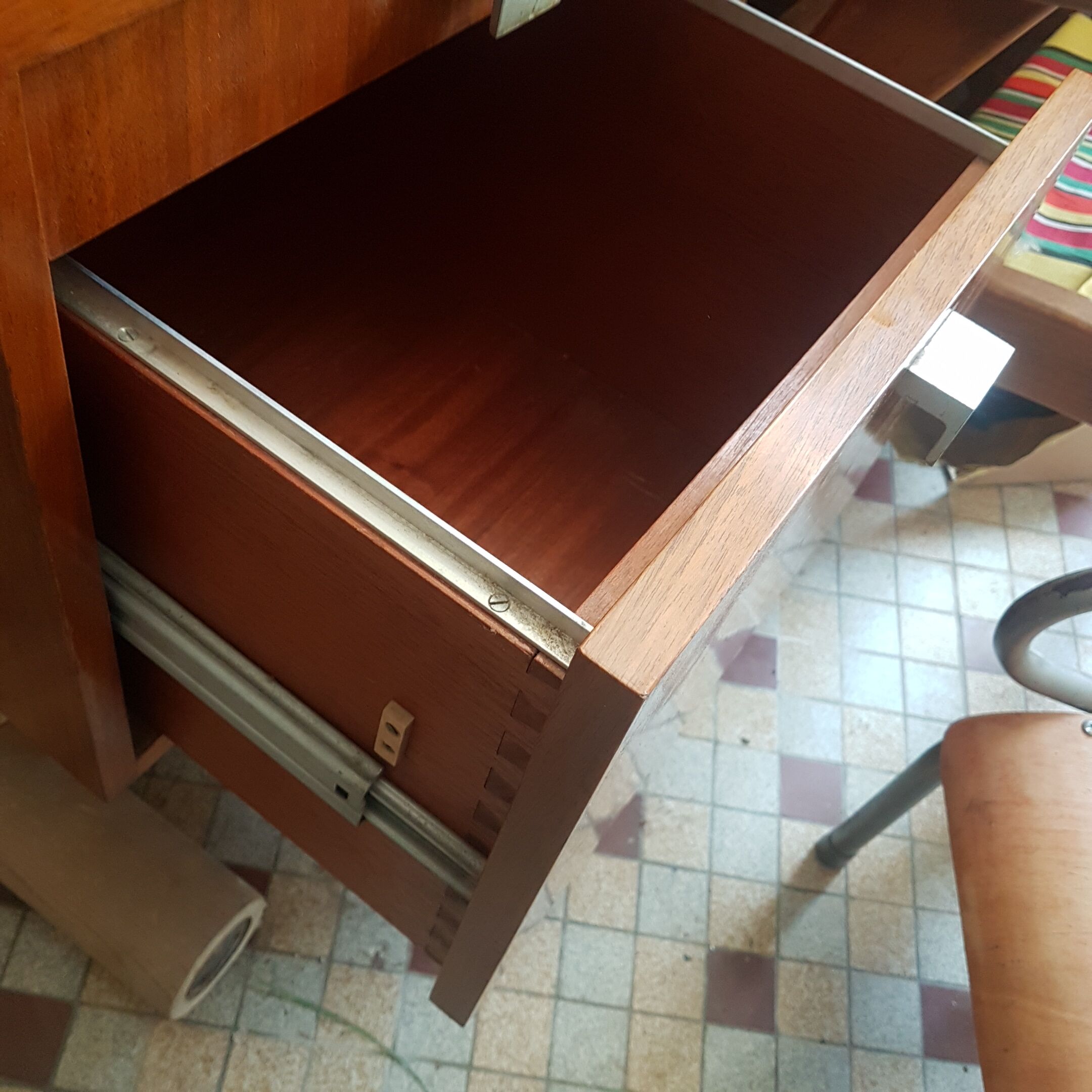 Presidential vintage office