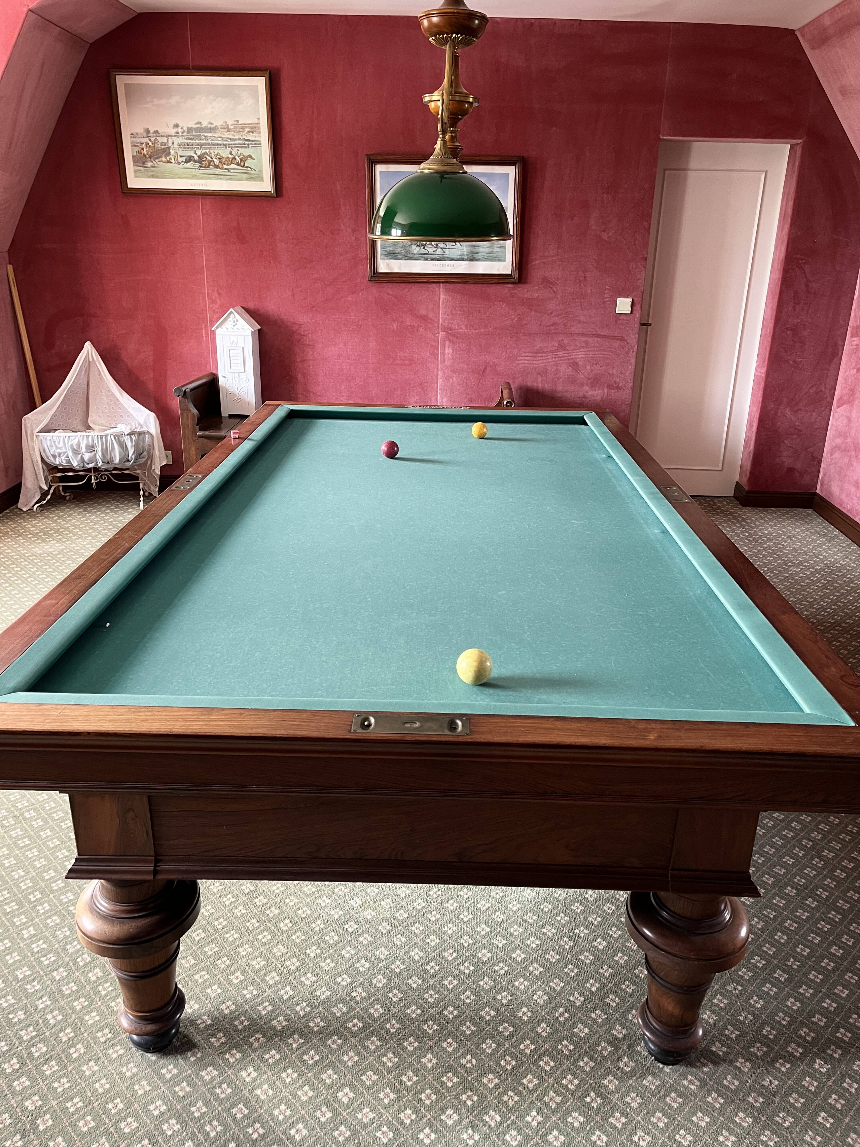 French billiards