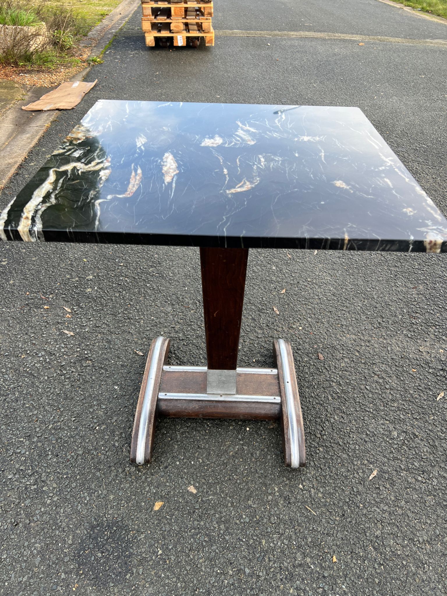 Table en marbre