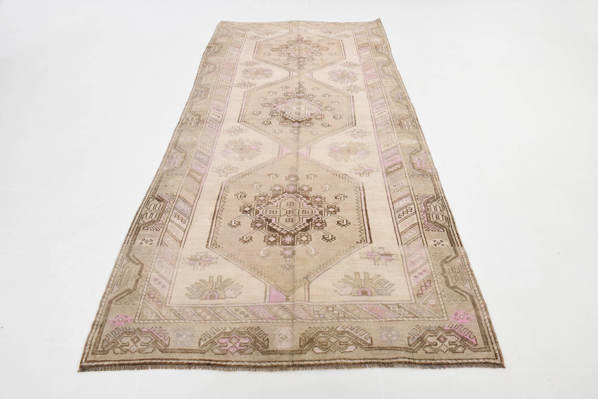 5x10 60s Oriental Vintage Rug, 149x320Cm