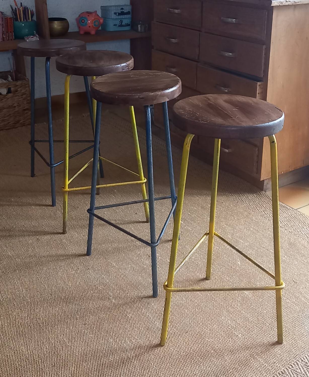 Set of 4 stools