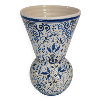 Wisques Abbey ceramic vase