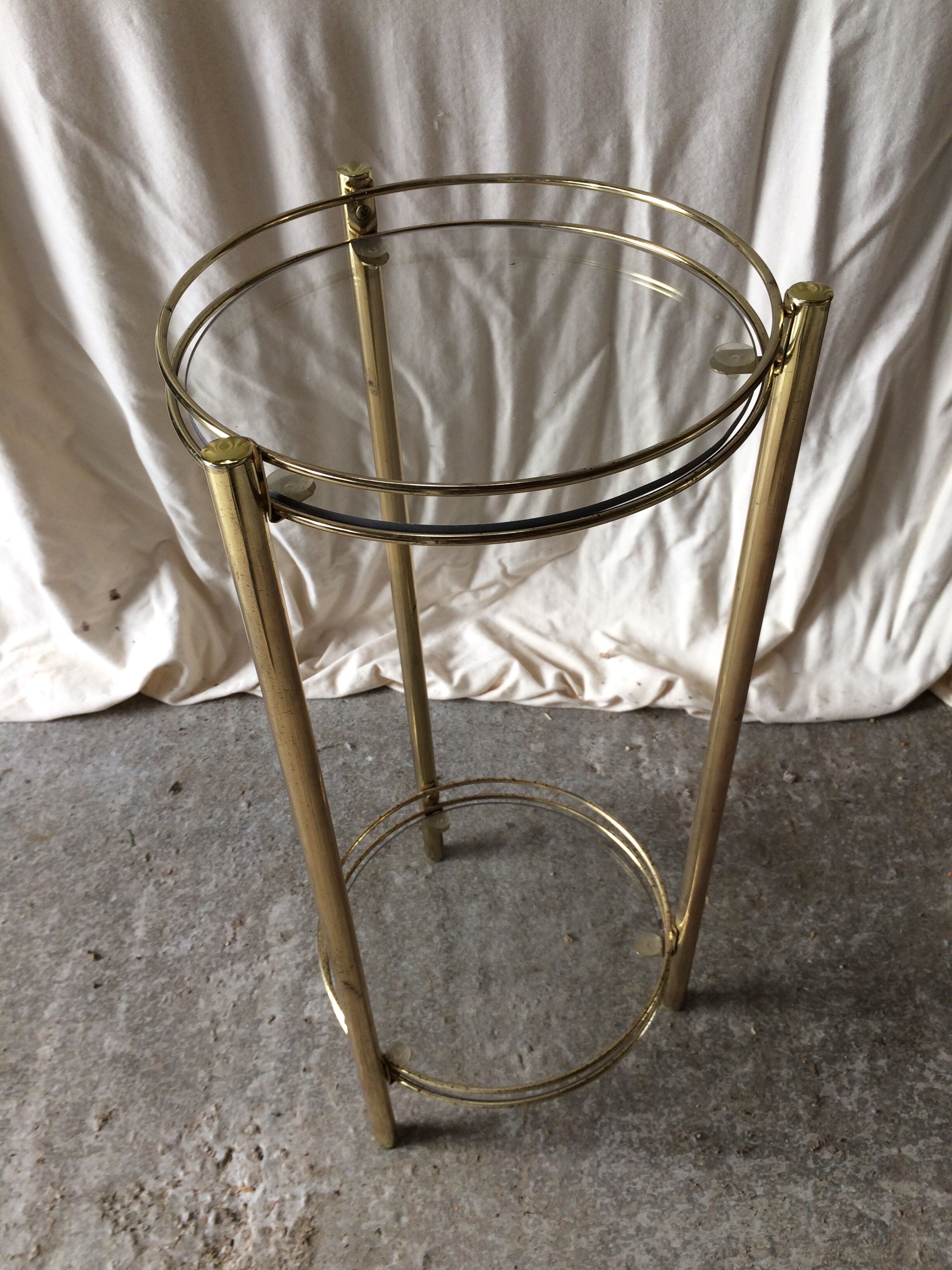 Former sellette tablet gold metal shelf vintage glass trays