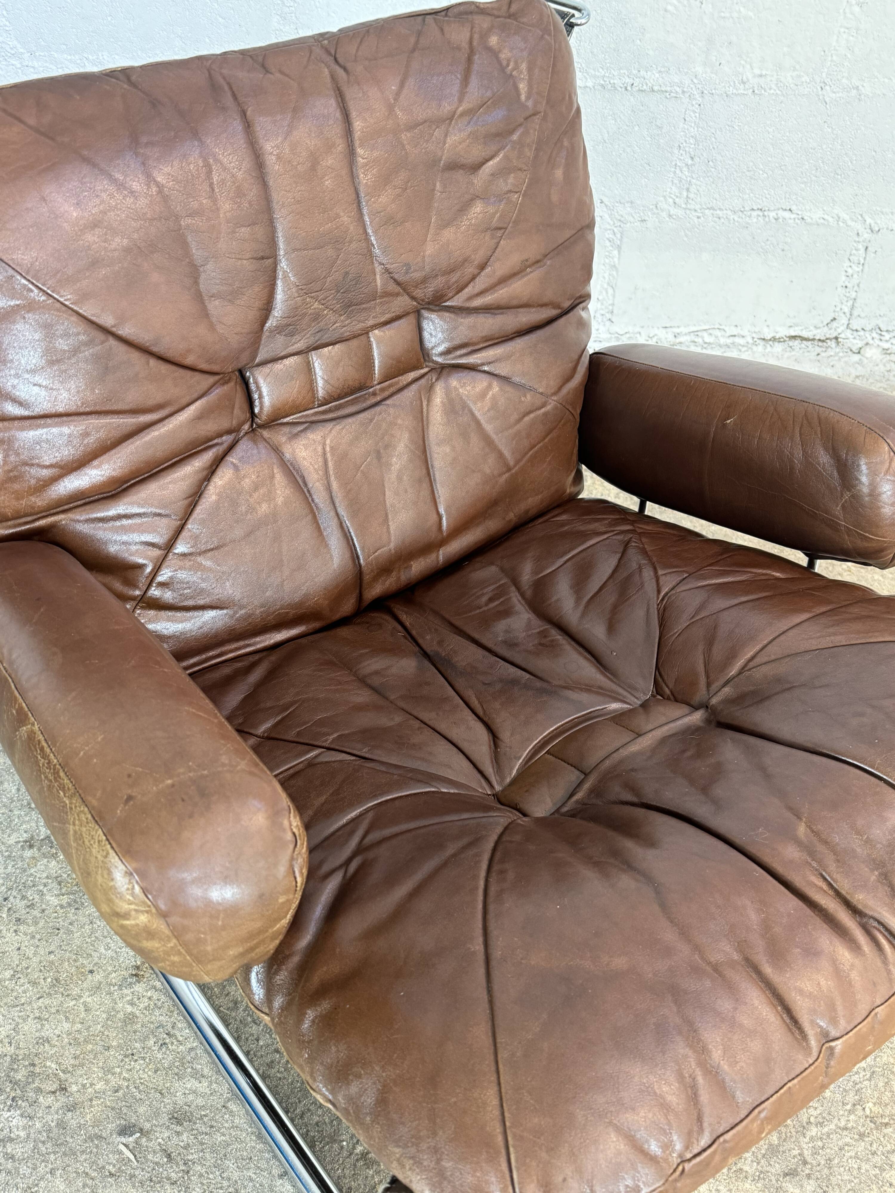 "Wing" leather armchair, Harald RELLING, 1980s