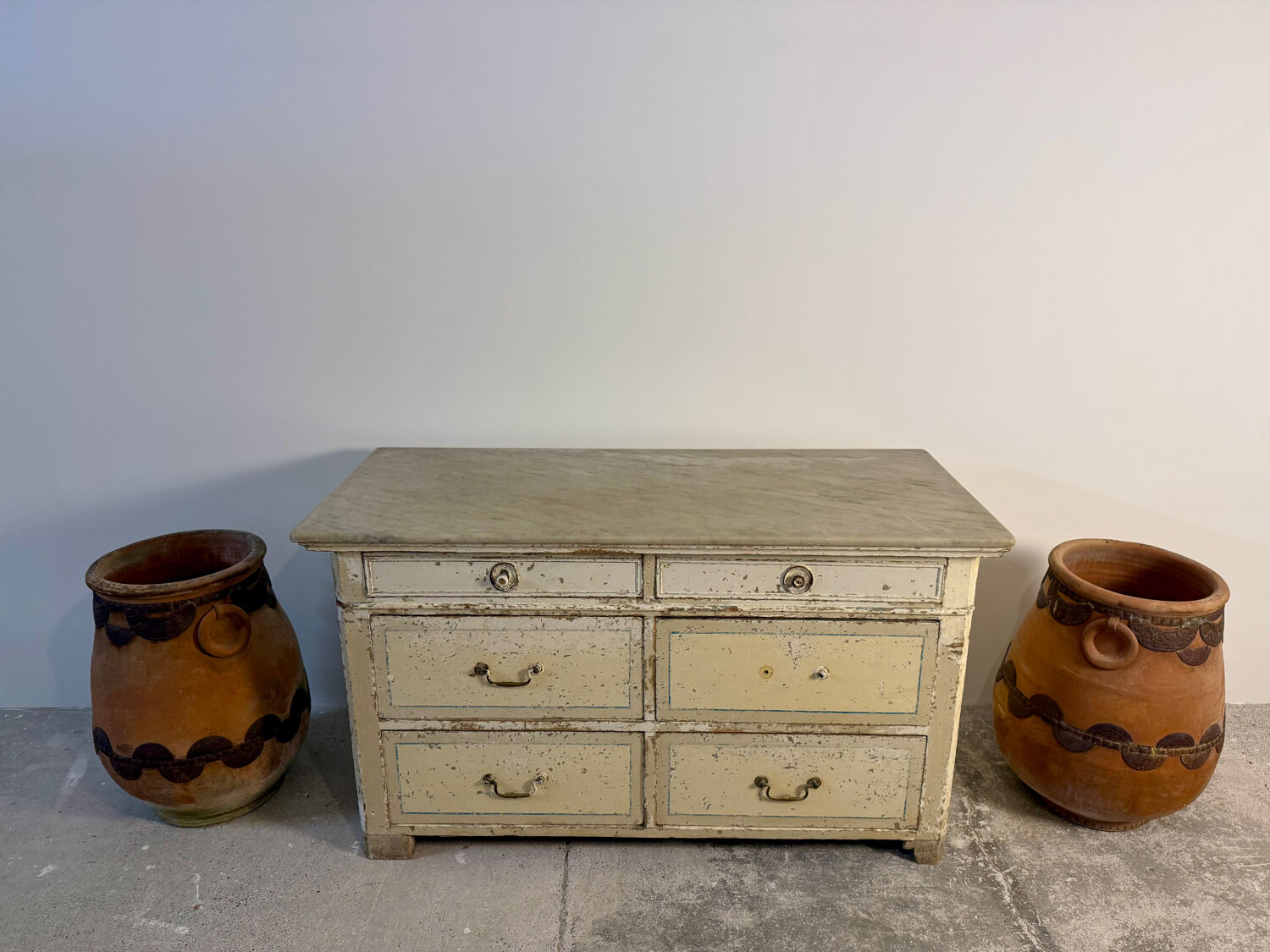 Double-sided shop counter furniture with 6 drawers, length 156 cm.