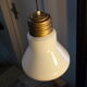 Suspension vintage en forme d'ampoule
