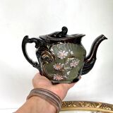 Antique Victorian teapot, English pottery