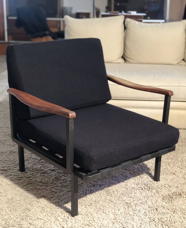 Fauteuil P24 par Osvaldo Borsani pour Tecno 1961