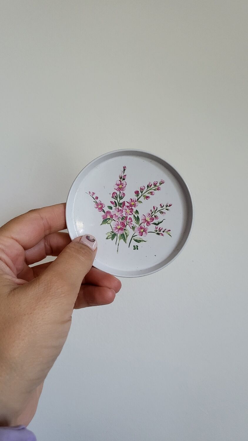 6 flower coasters