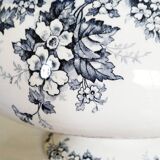 Antique Saint Amand earthenware salad bowl or soup tureen, Marie-Louise model