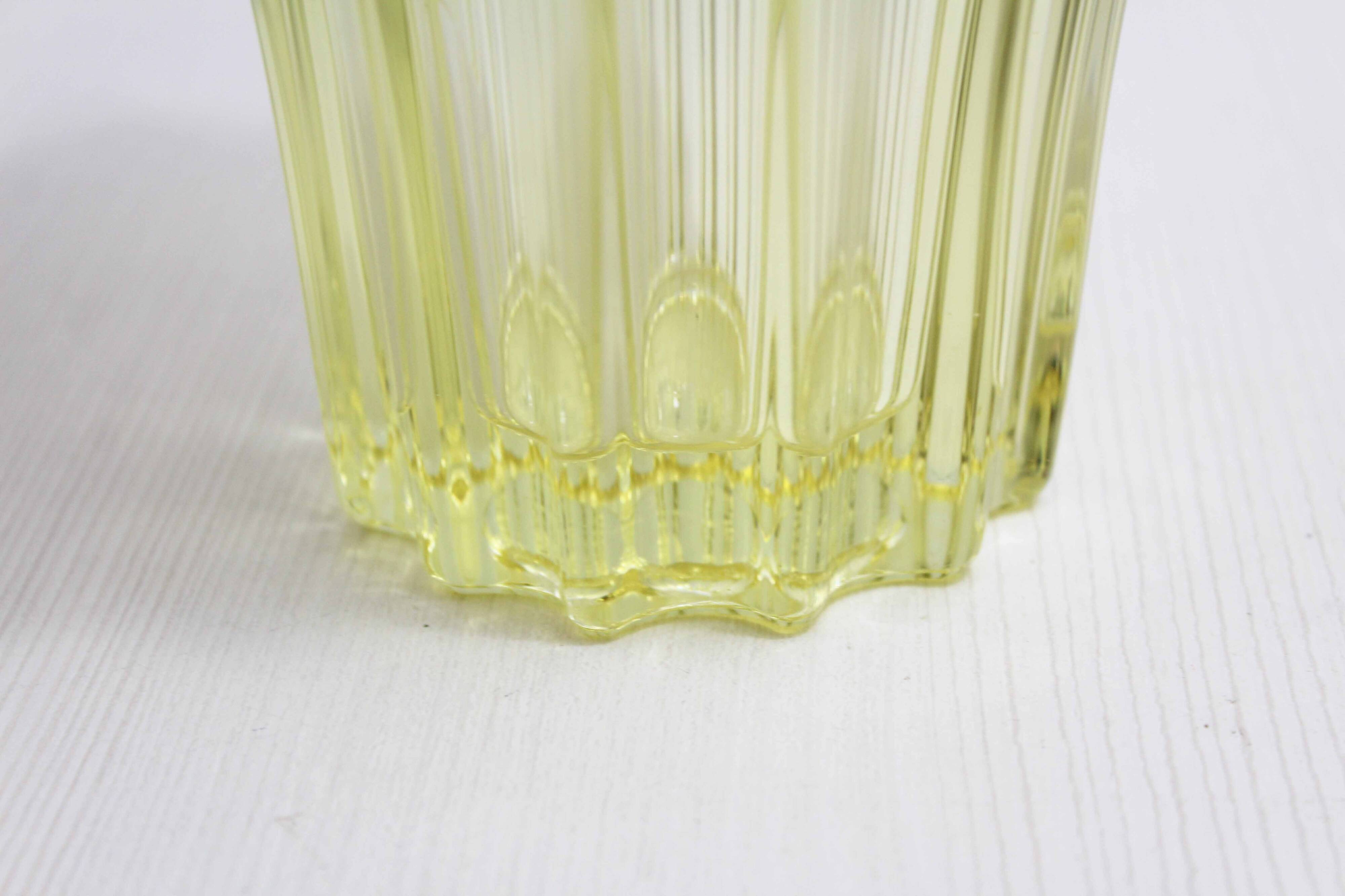 Vase Art Deco Pierre D'Avesn jaune