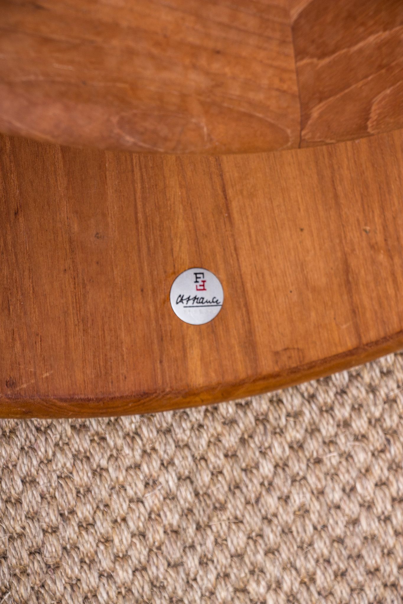 Round coffee table, two levels, danish in teak, brass and cannage