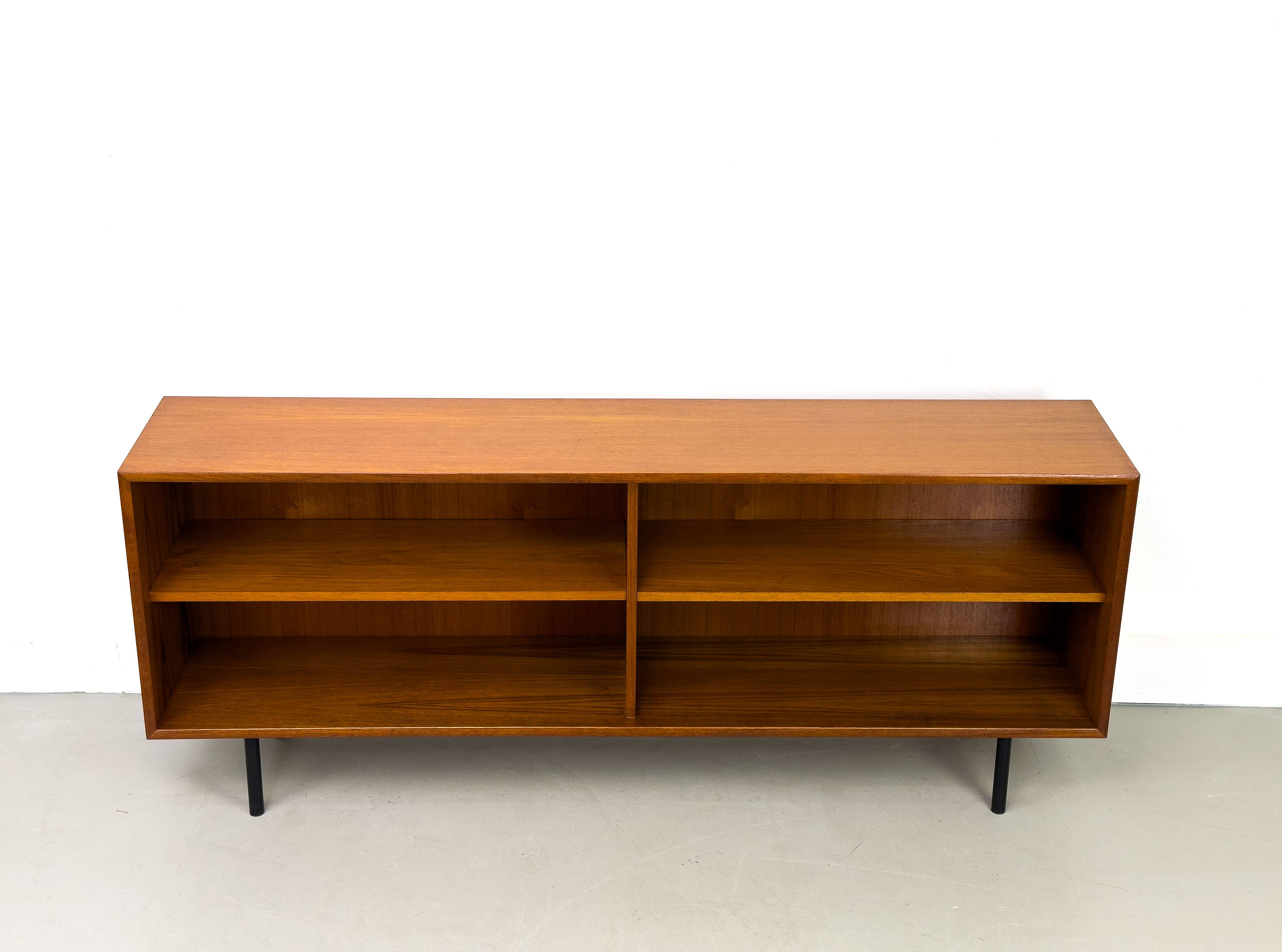 Buffet bas en teck de WK Möbel, 1960