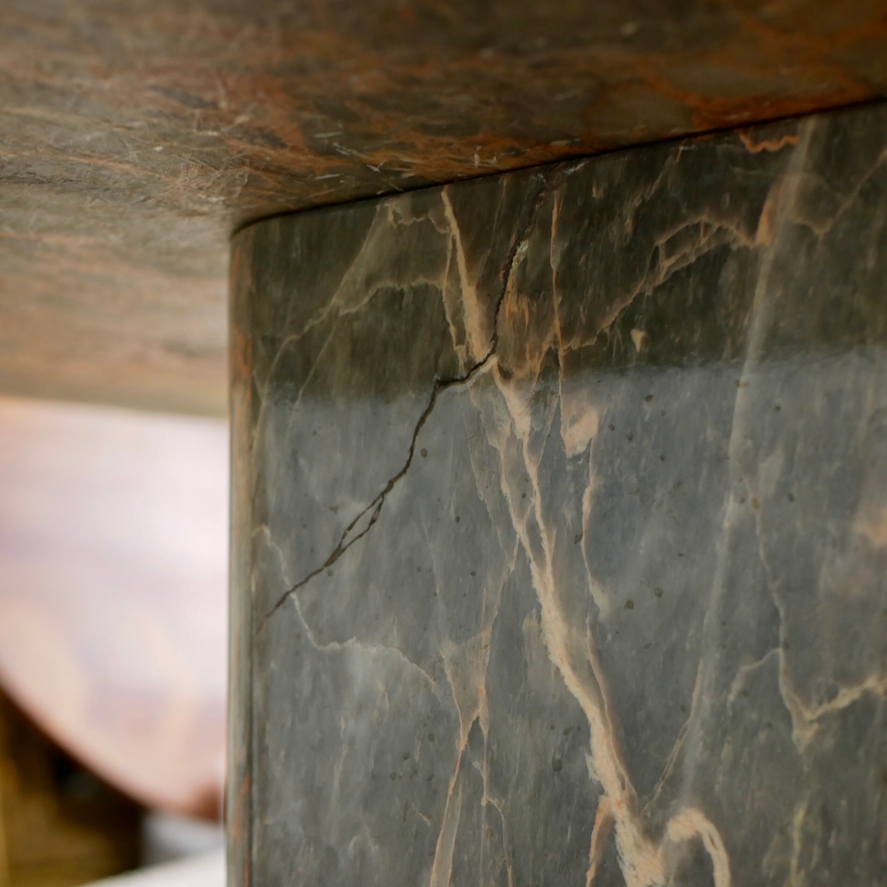 Coffee table in green marble and coral