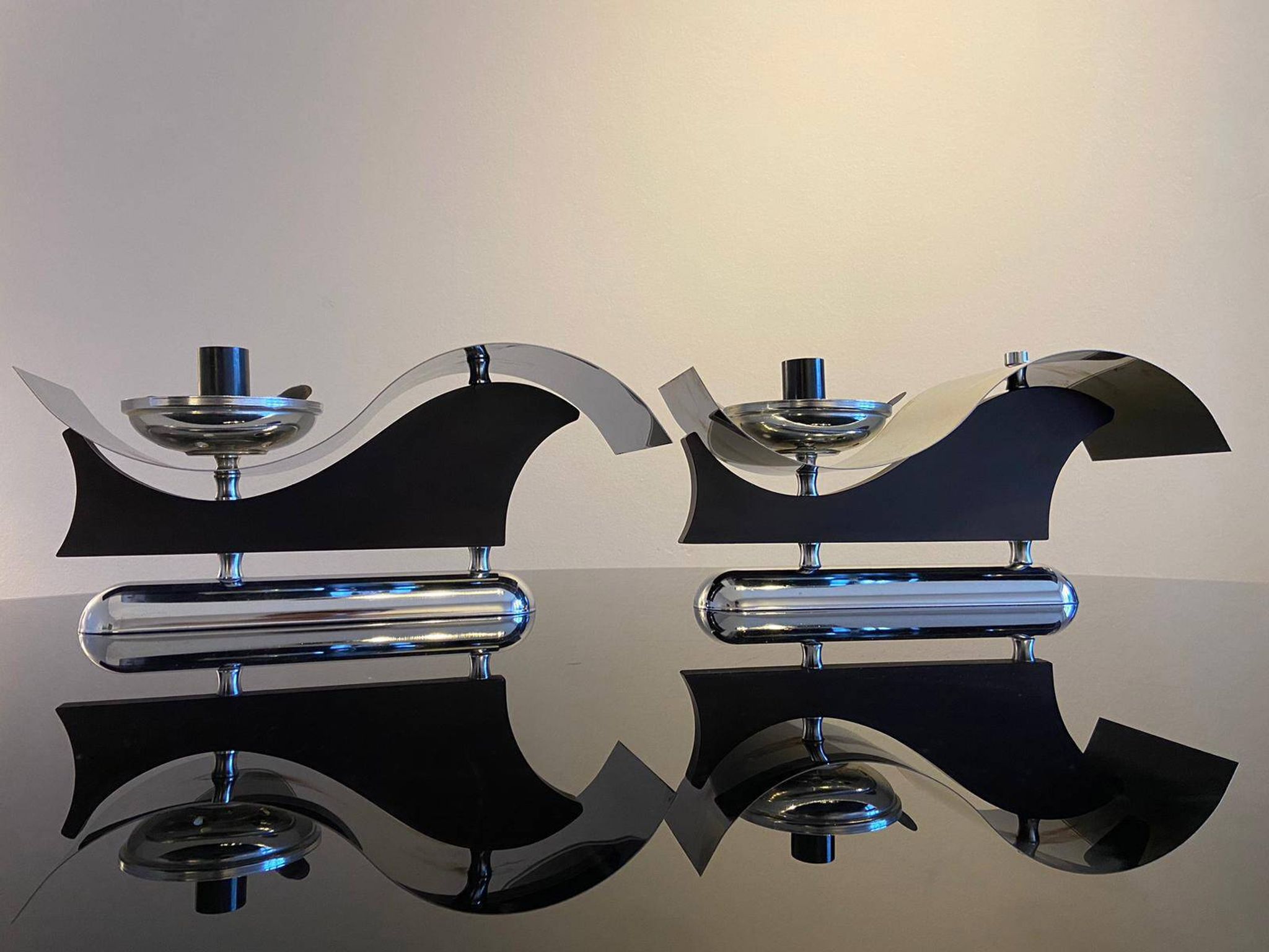 Pair of metal and blown glass wall lights, Italy 1970s, in excellent condition.