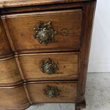 Louis XV commode with three drawers in solid walnut, 18th century