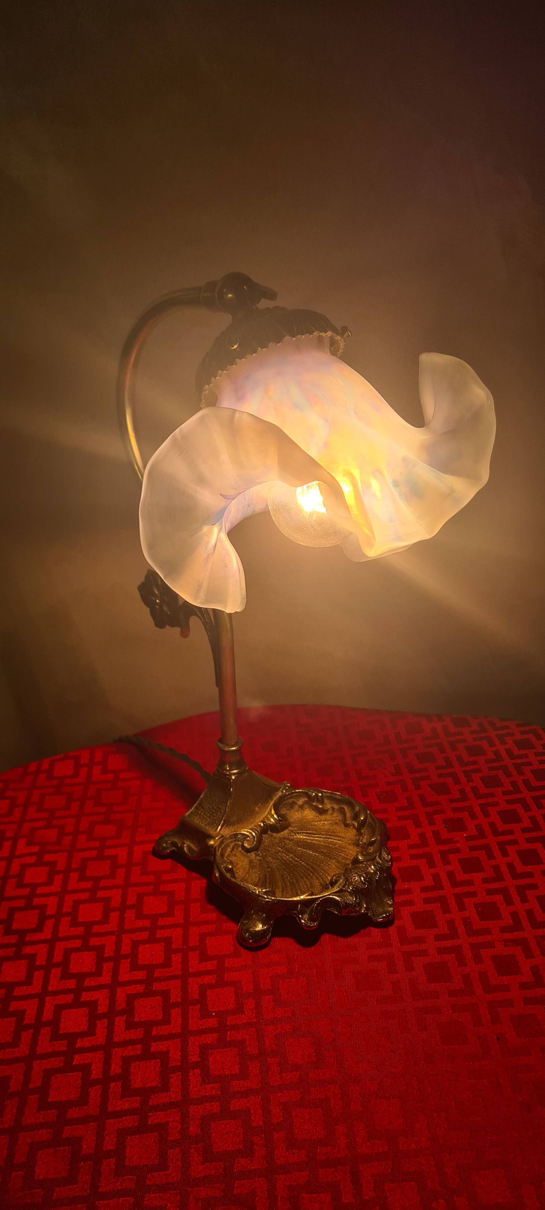 1900 bronze tulip desk or bedside lamp signed vianne 34x22 pretty mod
