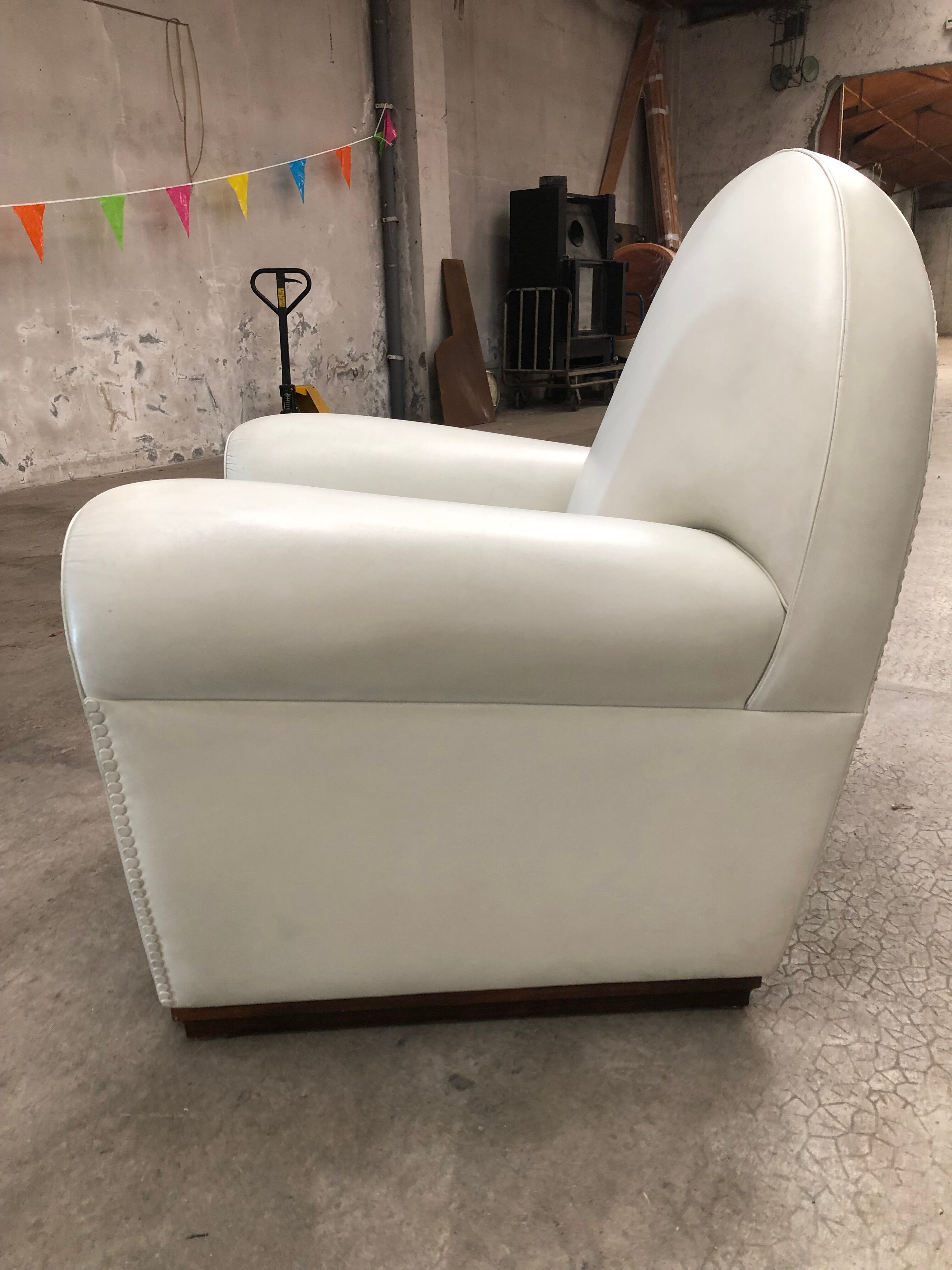 Fauteuil club Poltrona frau en cuir