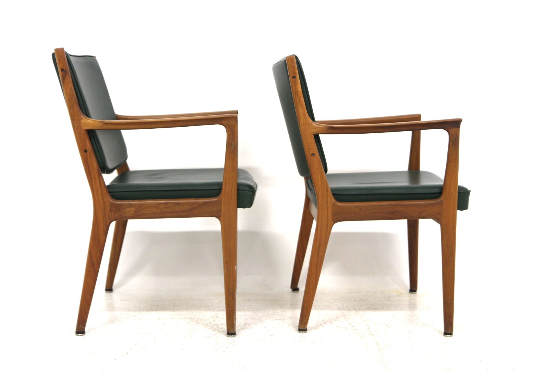 Set of 2 leather armchairs, Karl Erik Ekselius, Sweden, 1960