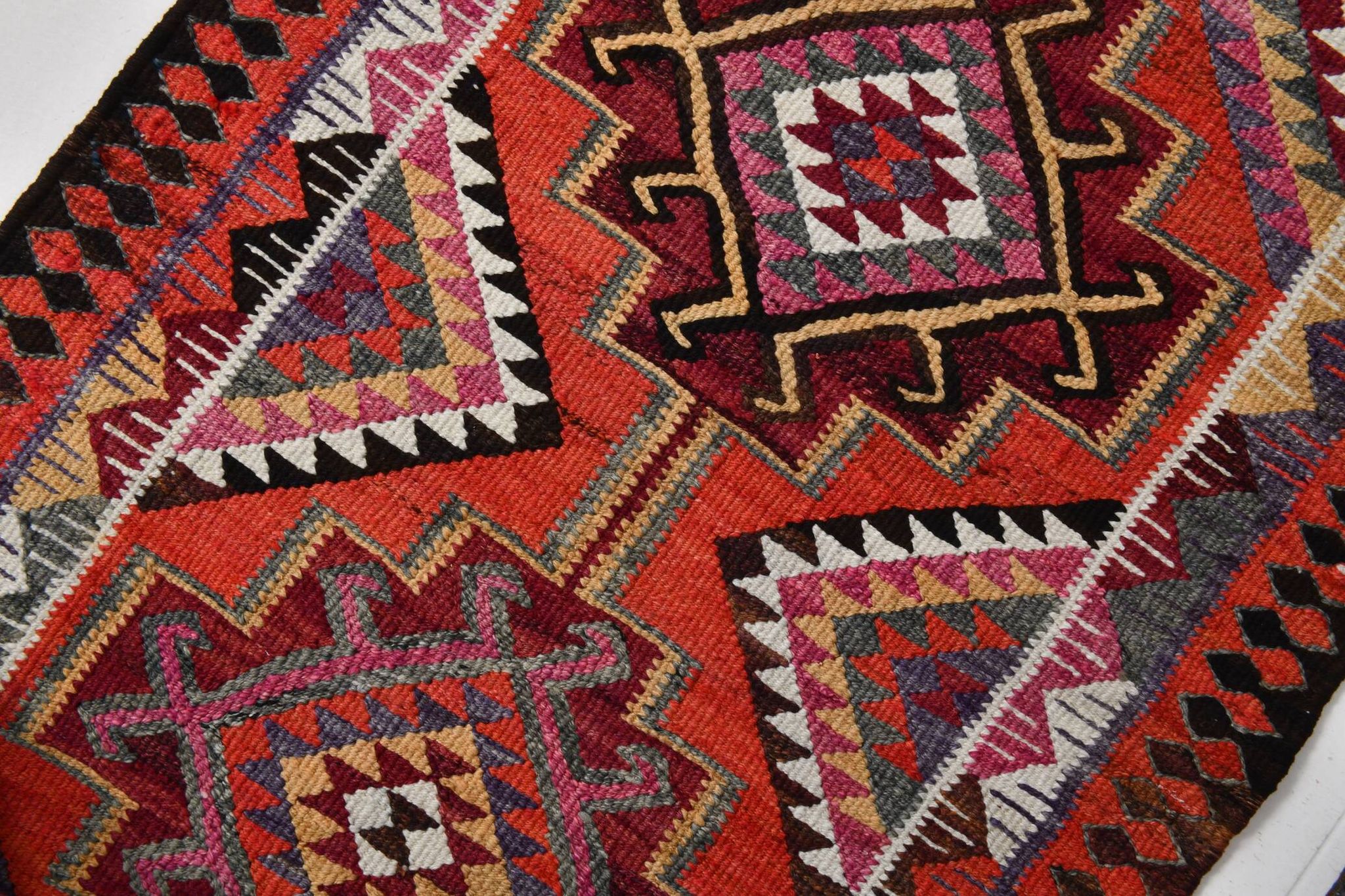 3x10 Vintage Burgundy Kilim Runner Rug 95x302Cm