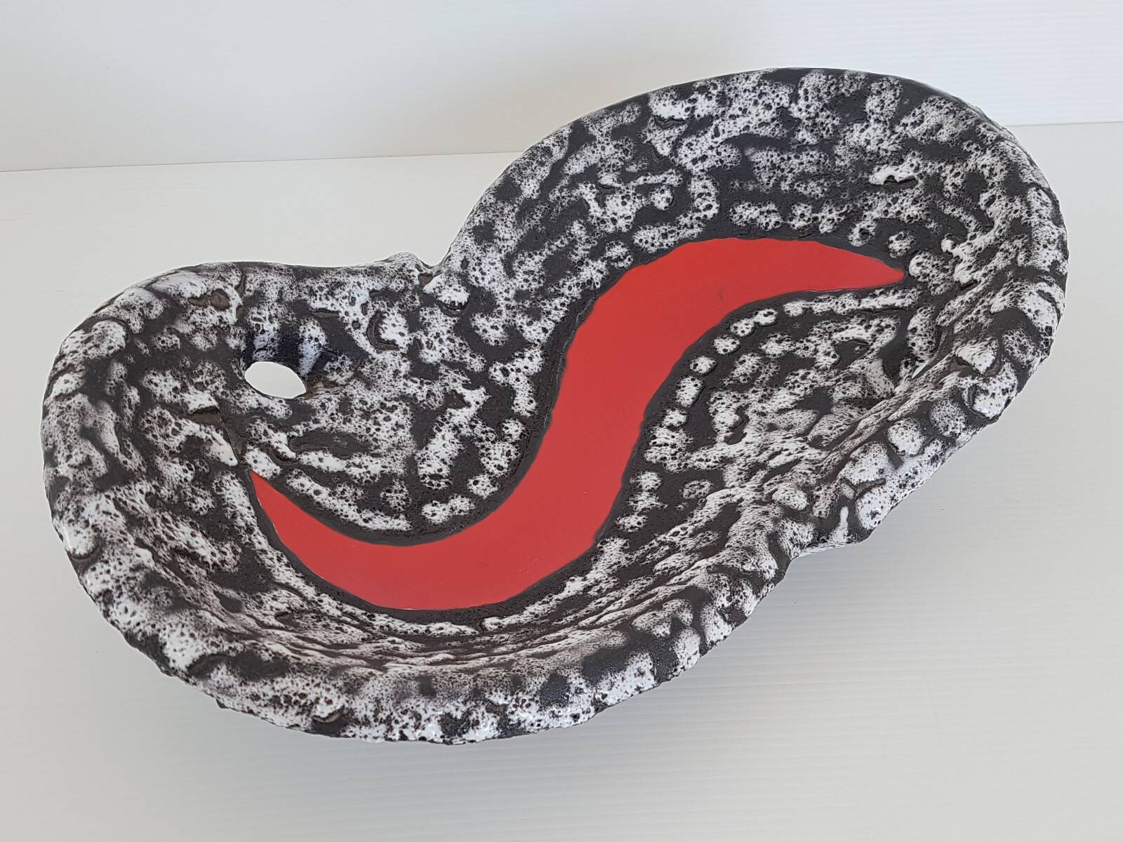 Vallauris: superb 1950s fruit bowl in vintage ceramic