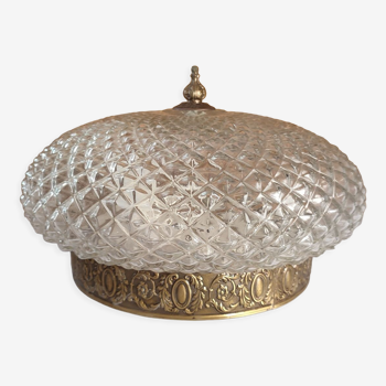 Ceiling lamp with diamond tip
