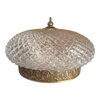 Ceiling lamp with diamond tip