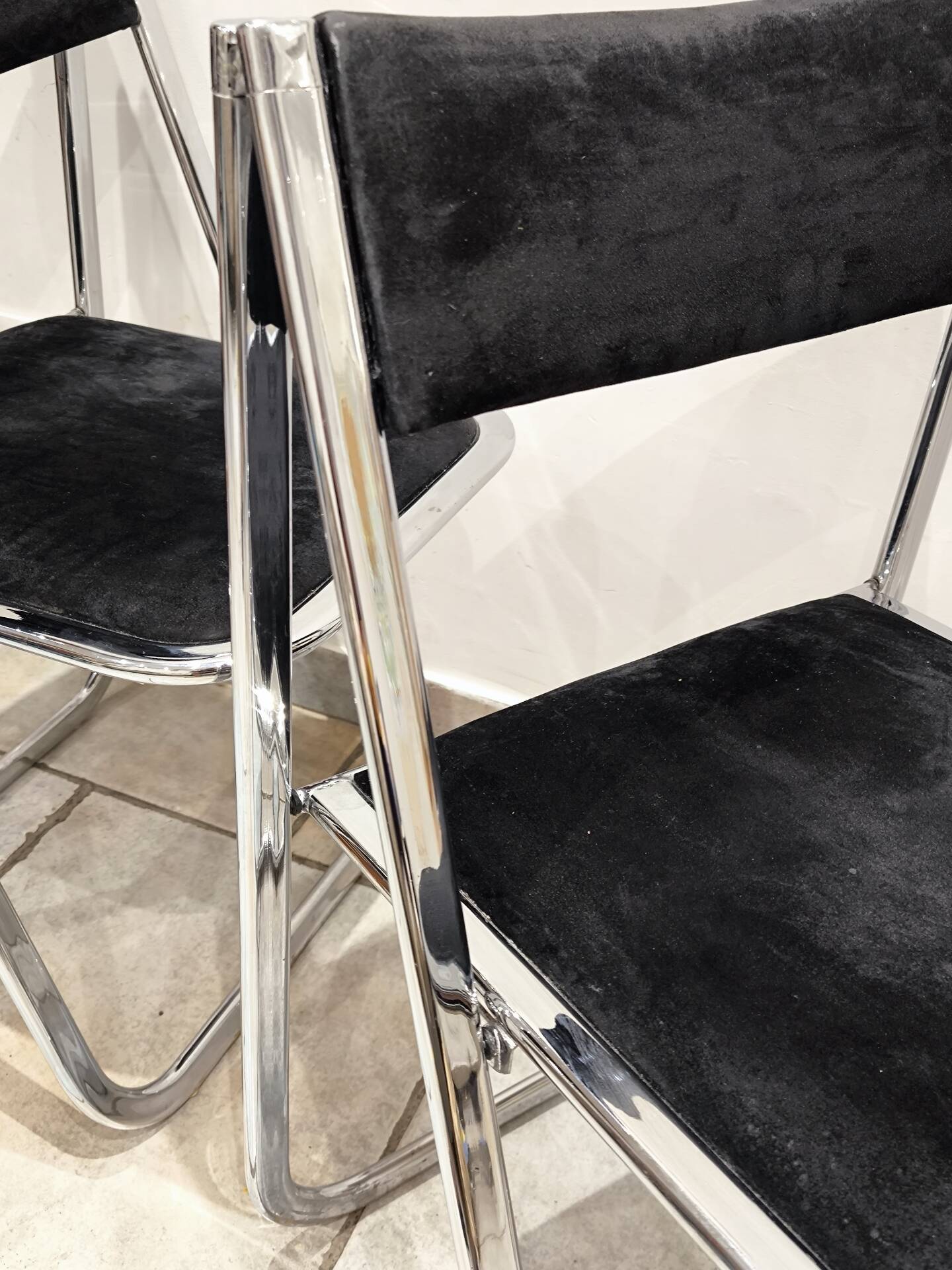 3 Tamara folding chairs from the 1970s