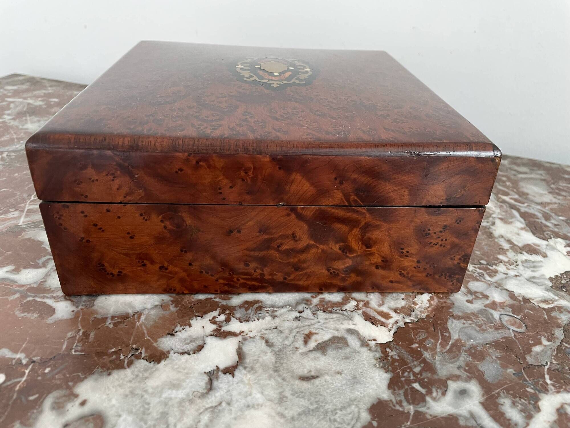 Jewelry box, Napoleon III, nineteenth century, cedar magnifying glass, rosewood, brass