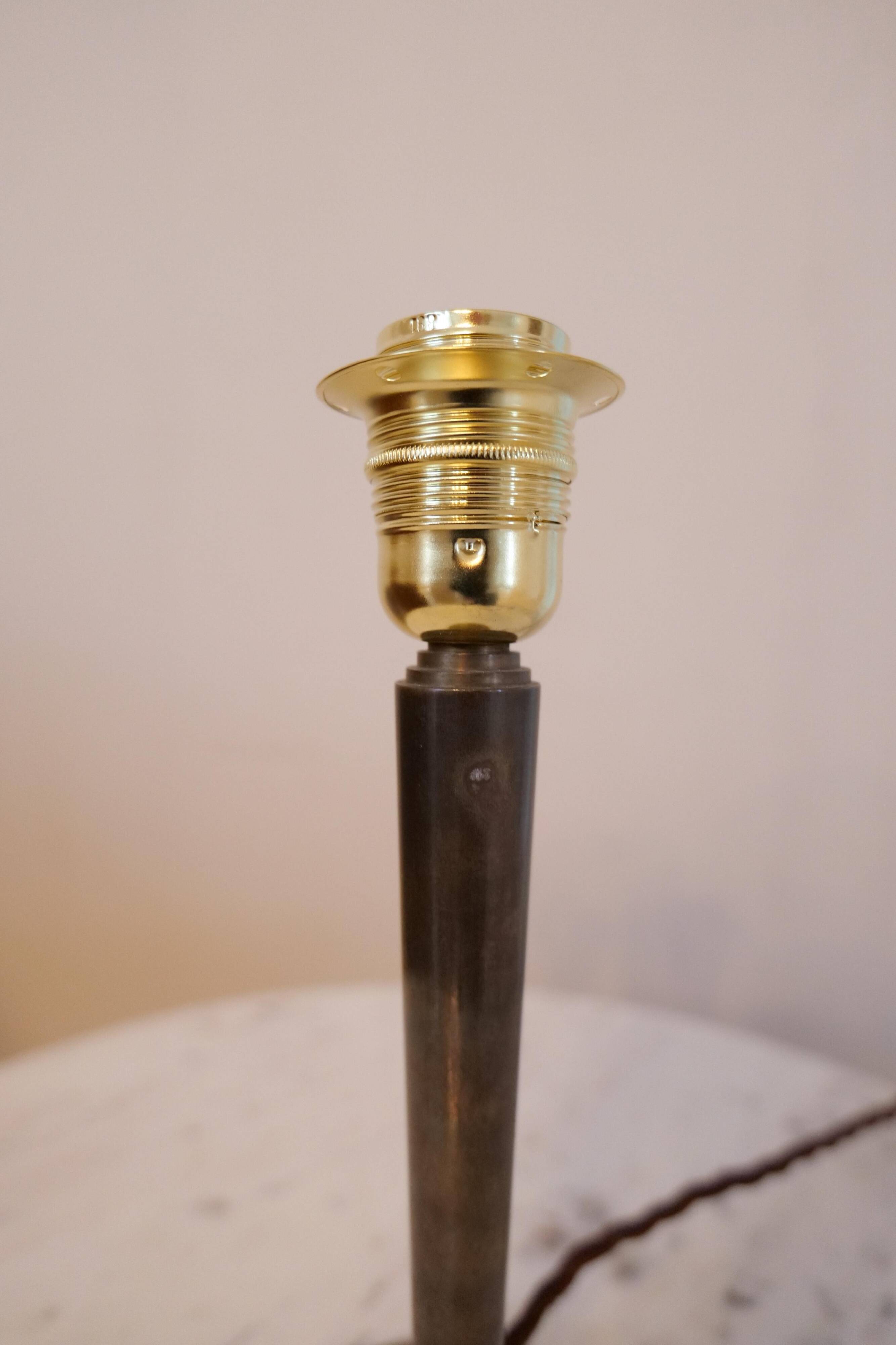 Art Deco bronze table lamp sculpture made in Sweden, 1930s.