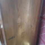 Cabinet bonnetière in solid oak and partial veneer