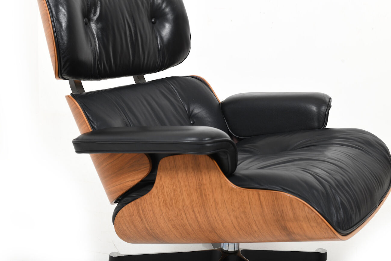 Charles & Ray Eames lounge chair by Vitra
