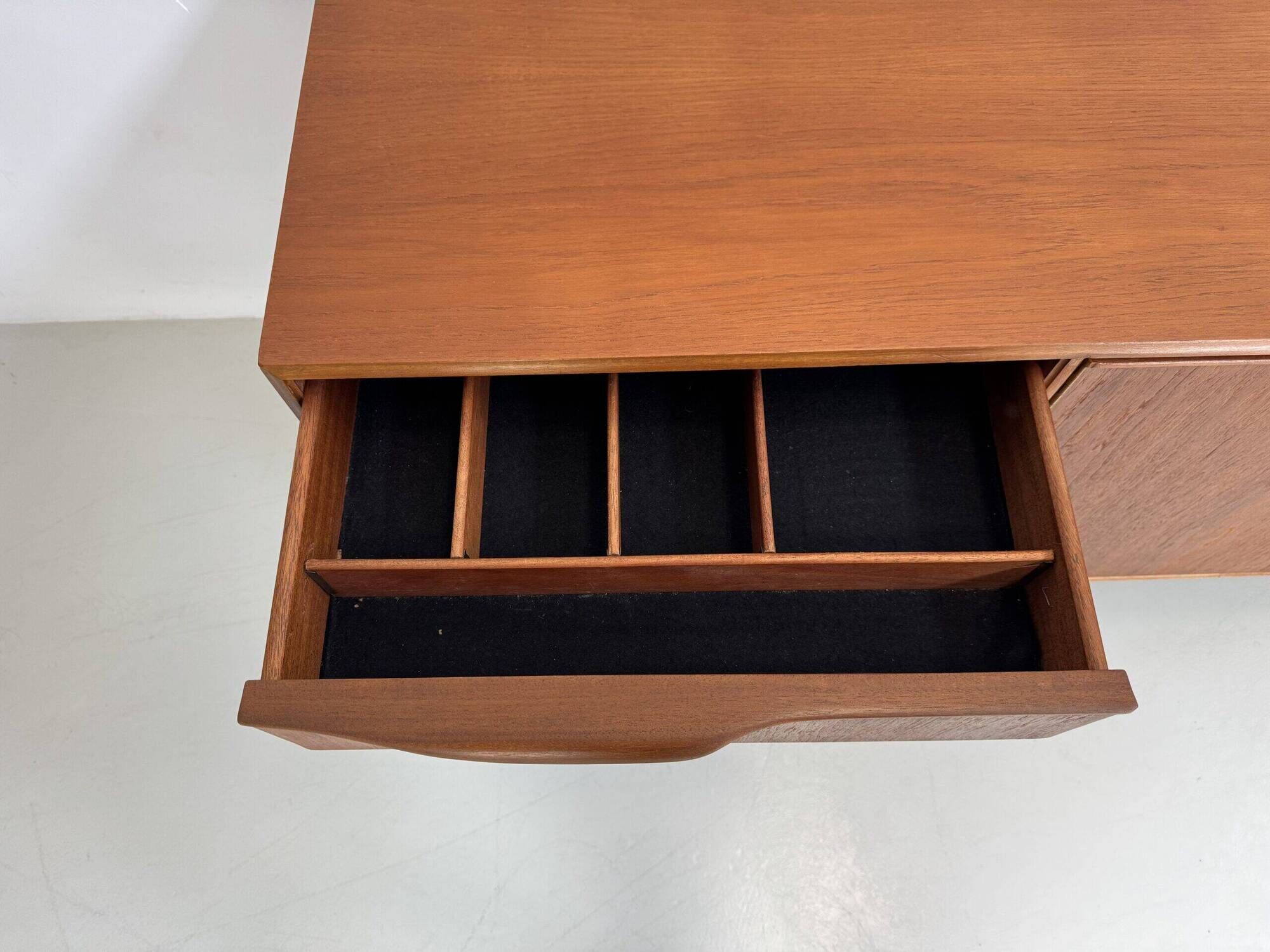 Buffet McIntosh vintage.