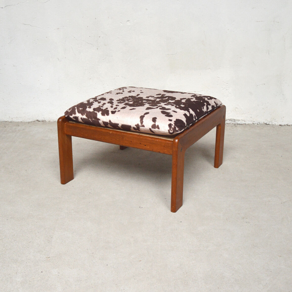 Pair of Danish teak armchairs and footrests, 1960