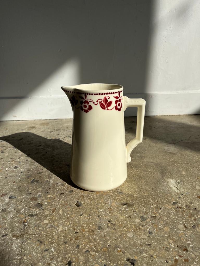 Large pitcher Badonviller red flowers