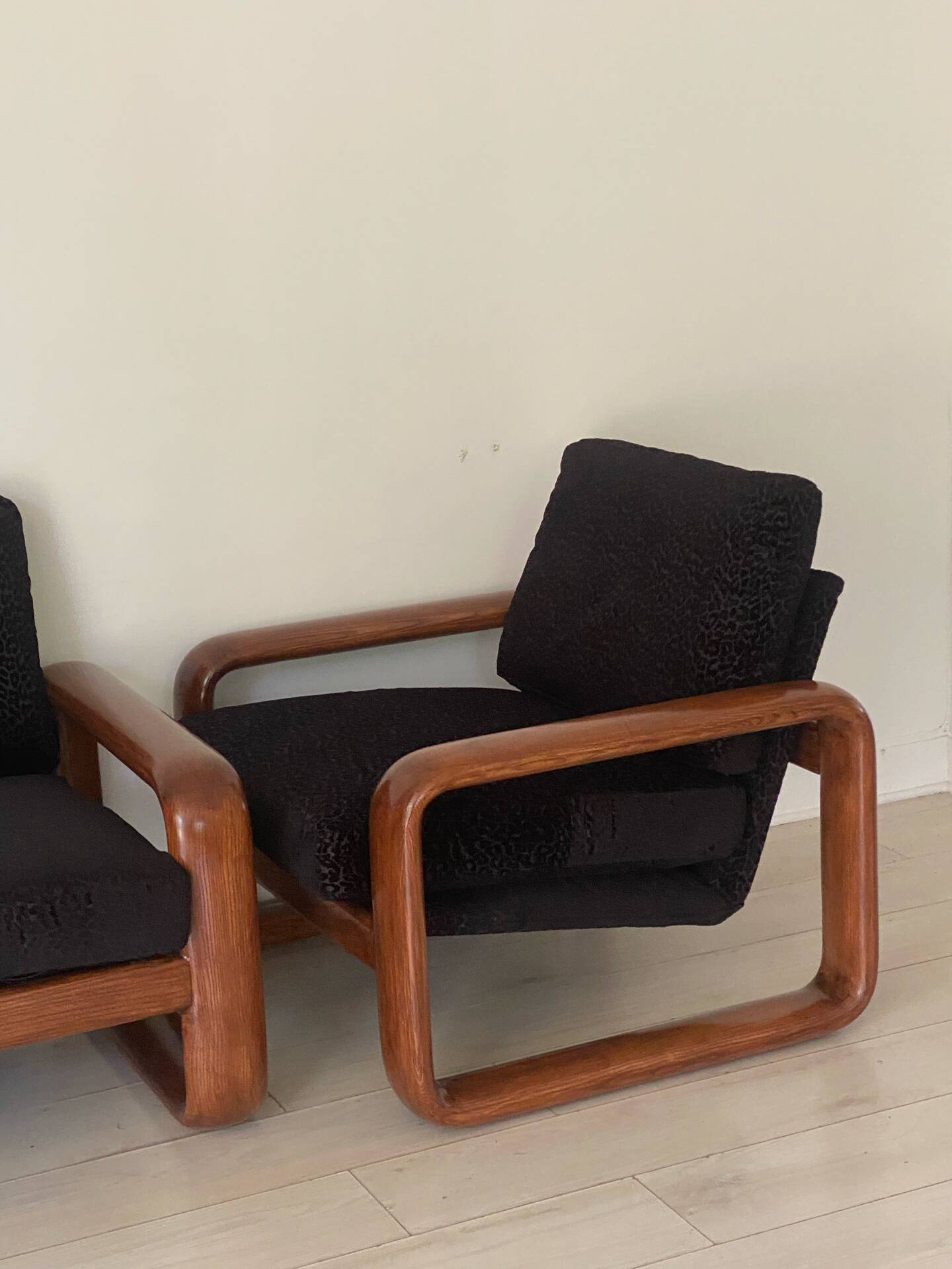 Set of 2 "Hombre" armchairs by Burkhard Vogtherr