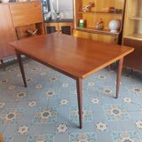 Extendable table 60s