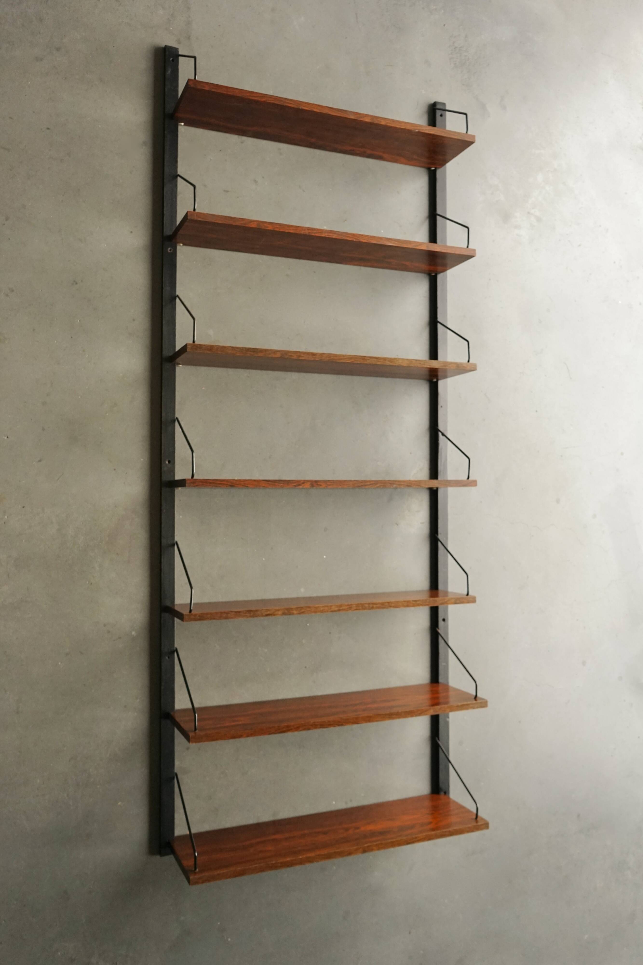 Etagère danoise du milieu du siècle par Poul Cadovius pour Cado, années 1960